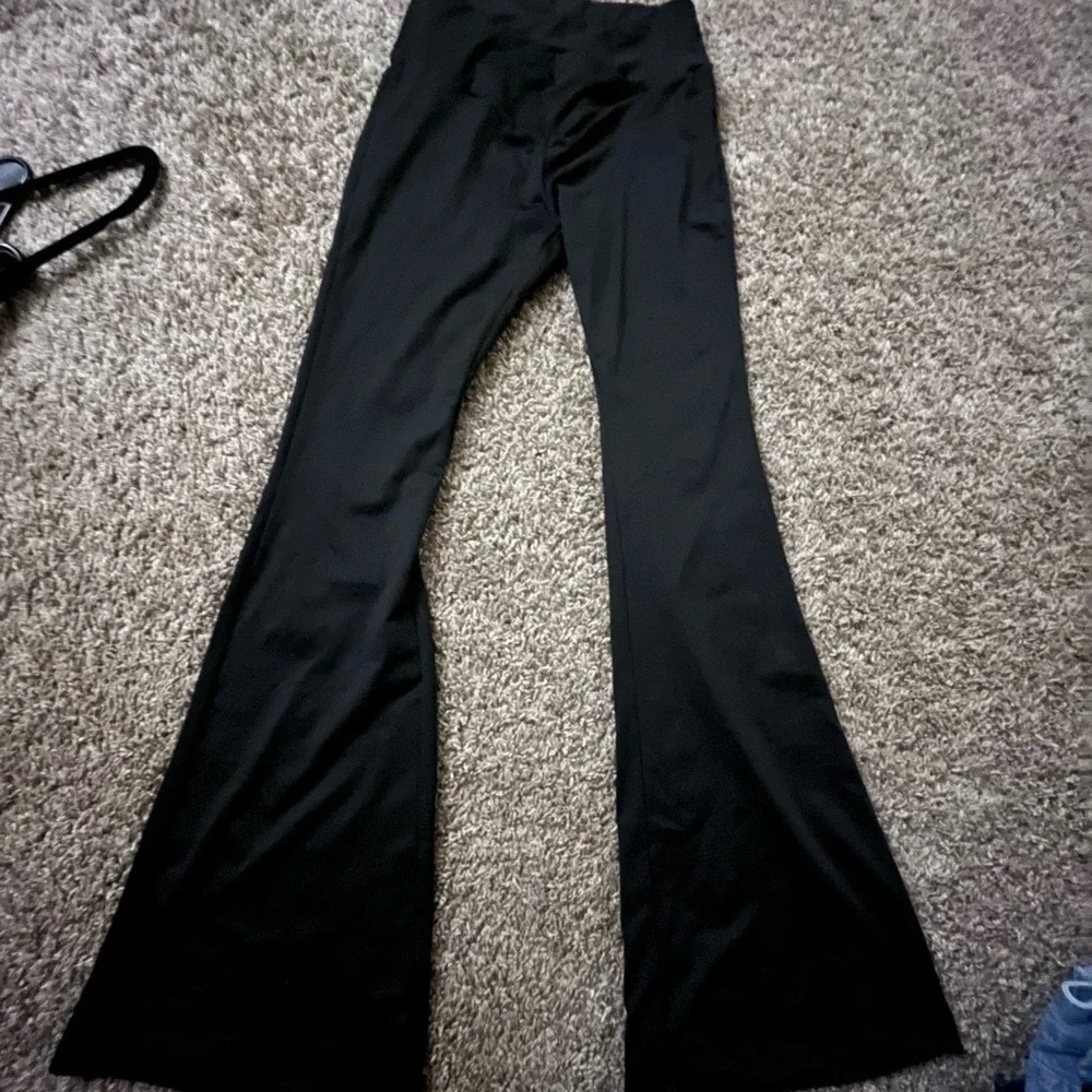 SHEIN Black Leggings